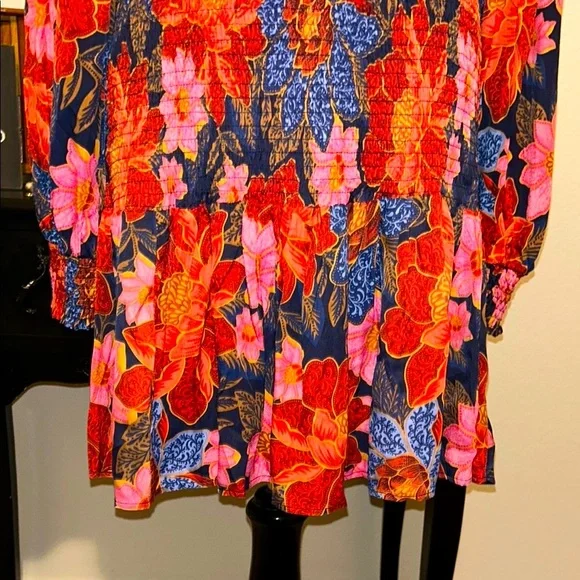 NWT FARM Rio Mini *Priced To Sell* - Picture 8 of 9